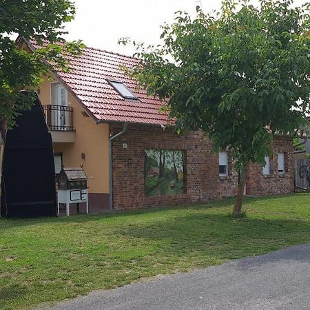 Ferienwohnung Am Muehlstein Lübben Dış mekan fotoğraf